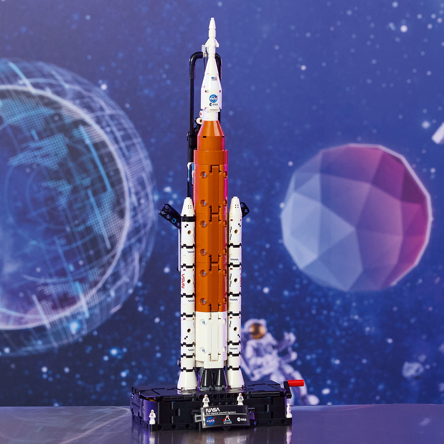 Vyvinuté v&nbsp;spolupráci s&nbsp;NASA a&nbsp;ESA